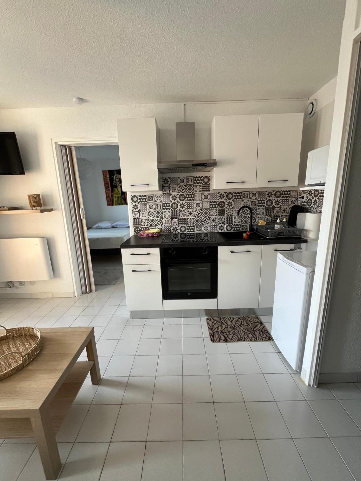 Appartement 2 Pieces + Cabine, 6 Couchages Le Grau-du-Roi Bagian luar foto