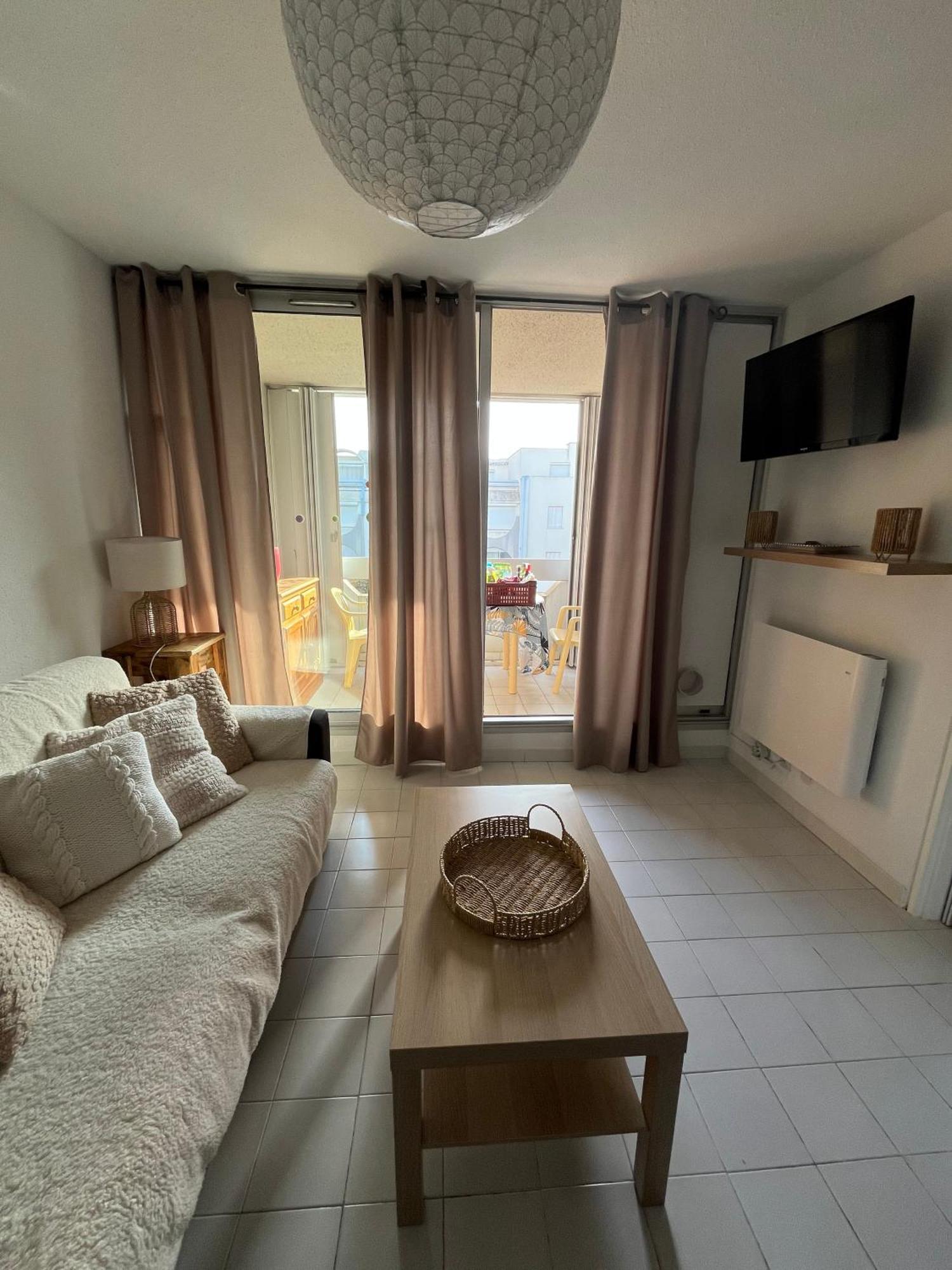 Appartement 2 Pieces + Cabine, 6 Couchages Le Grau-du-Roi Bagian luar foto